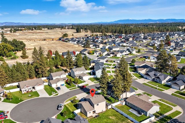 9107 W Pirates Ct, Spokane, WA 99224