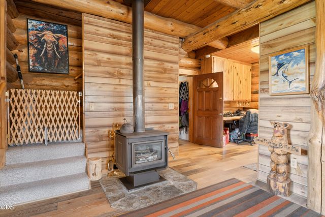 17299 White Oak Place, Bend, OR 97707