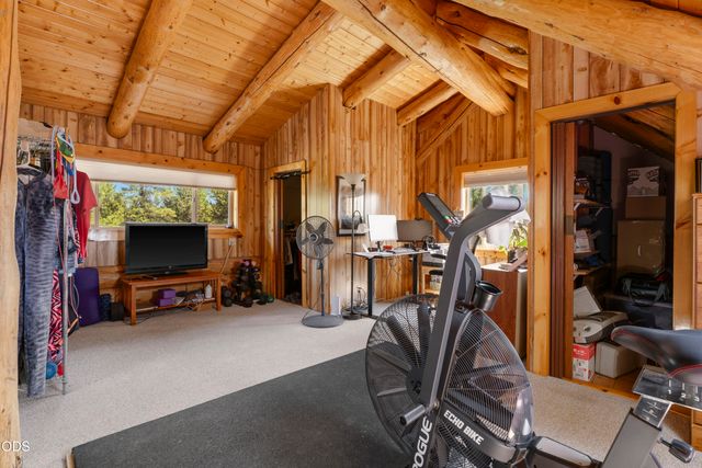 17299 White Oak Place, Bend, OR 97707