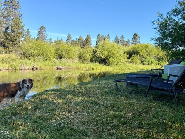17299 White Oak Place, Bend, OR 97707