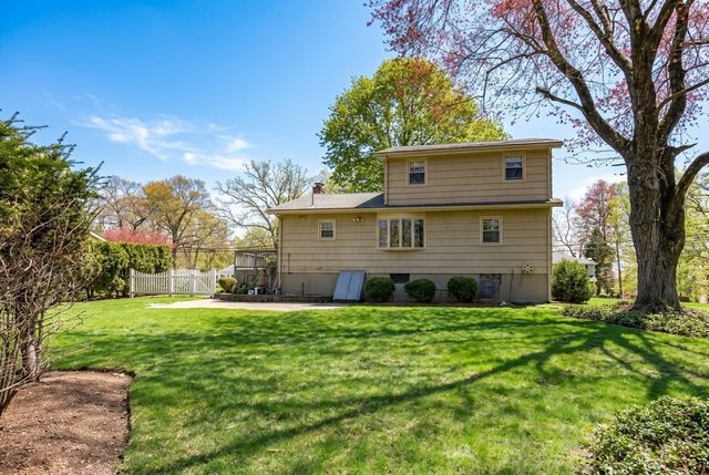 13 Concord Street, North Reading, MA 01864