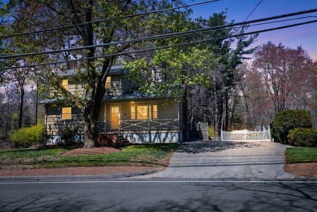 13 Concord Street, North Reading, MA 01864