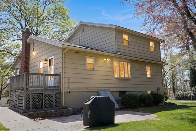 13 Concord Street, North Reading, MA 01864