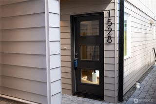 1528 25th Ave, Seattle, WA 98122