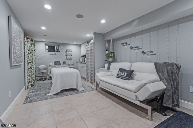 141 Park Ave, Hanover Twp., NJ 07981