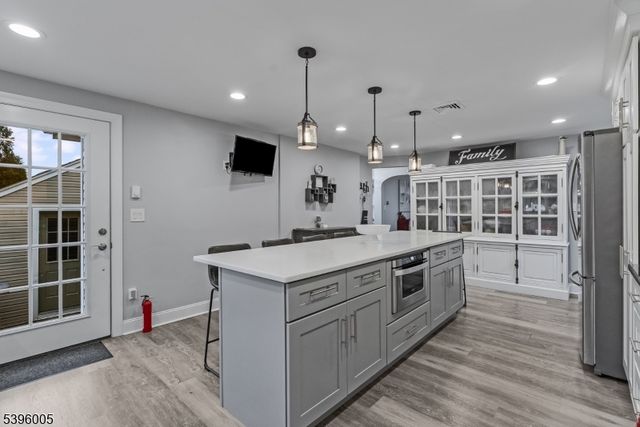 141 Park Ave, Hanover Twp., NJ 07981