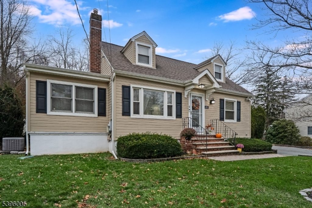 141 Park Ave, Hanover Twp., NJ 07981