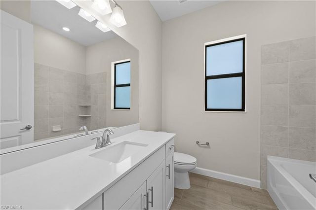 20529 Napa LOOP, Estero, FL 33928