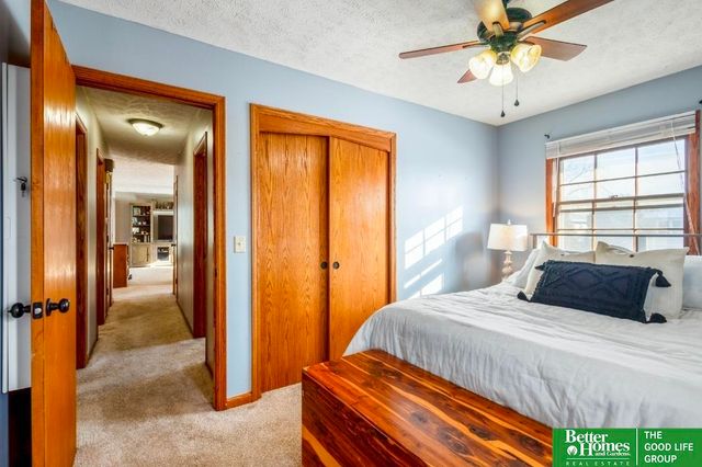 9418 Taylor Street, Omaha, NE 68134