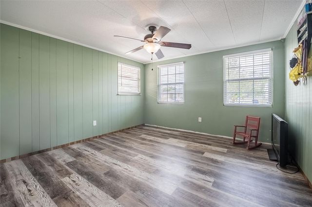 729 E LAKE AVENUE, Eagle Lake, FL 33839