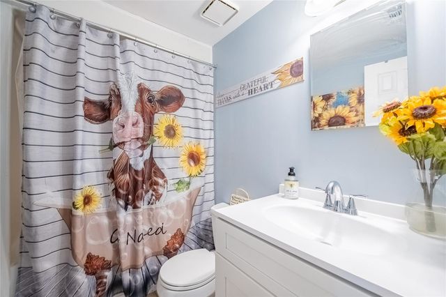 729 E LAKE AVENUE, Eagle Lake, FL 33839