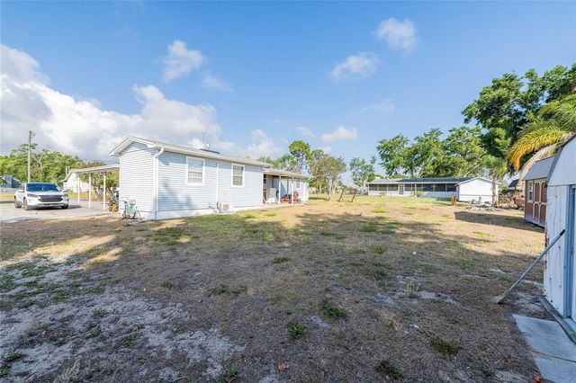 729 E LAKE AVENUE, Eagle Lake, FL 33839