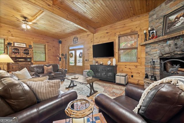 2791 Seed Lake Road, Lakemont, GA 30552