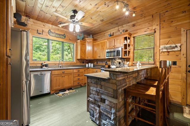 2791 Seed Lake Road, Lakemont, GA 30552