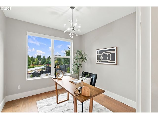 1201 ROSEMONT Rd, West Linn, OR 97068