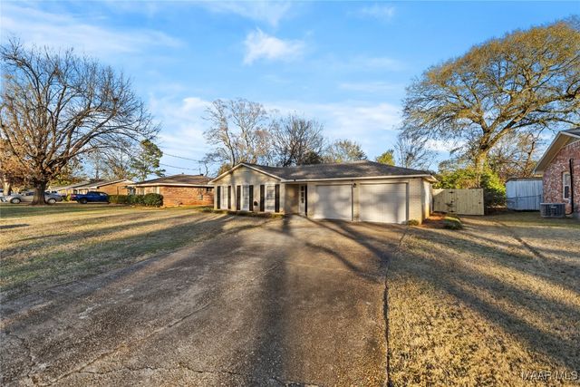 230 KIEFER Drive, Montgomery, AL 36109