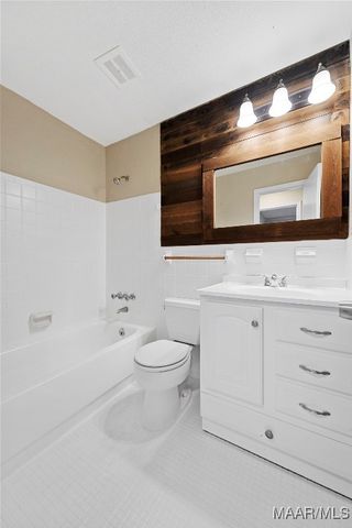 230 KIEFER Drive, Montgomery, AL 36109