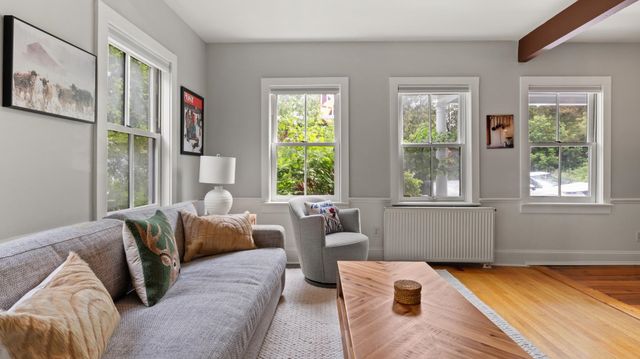 4 Highland Avenue, Stowe, VT 05672