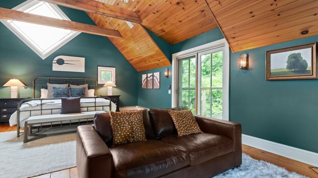 4 Highland Avenue, Stowe, VT 05672