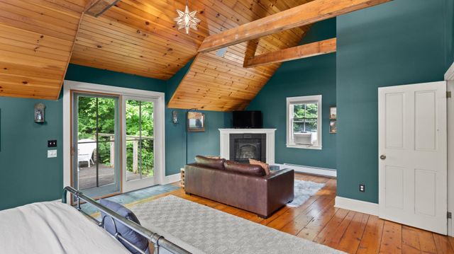 4 Highland Avenue, Stowe, VT 05672