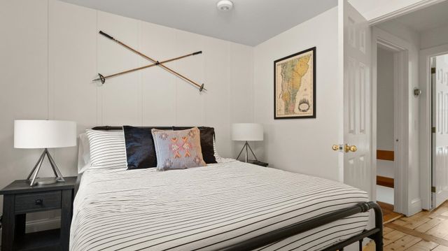 4 Highland Avenue, Stowe, VT 05672