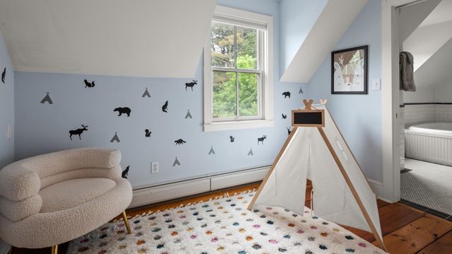 4 Highland Avenue, Stowe, VT 05672