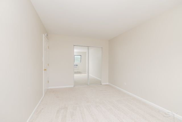 454 E SPRUCE Drive 2B, Palatine, IL 60074