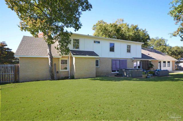 3430 Connell Dr, Pensacola, FL 32503
