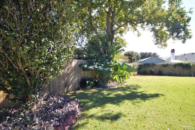 3430 Connell Dr, Pensacola, FL 32503