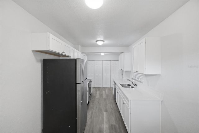 7102 DELLWOOD DRIVE, Tampa, FL 33619