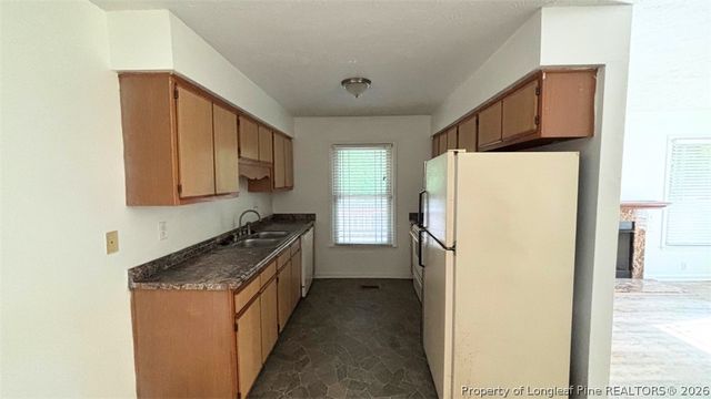 5595 Arapahoe Court, Fayetteville, NC 28304