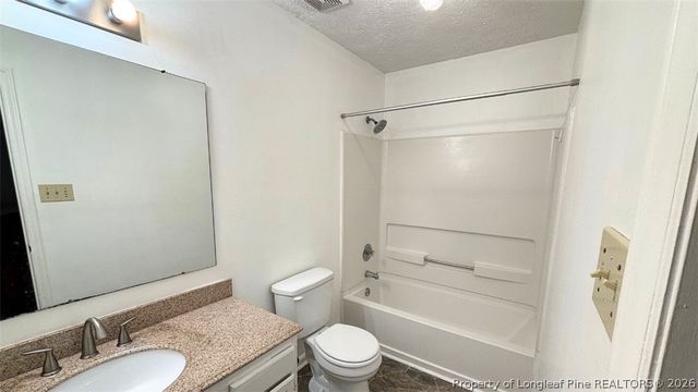 5595 Arapahoe Court, Fayetteville, NC 28304