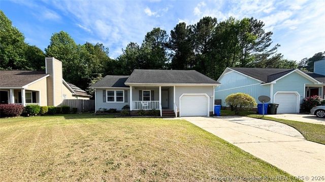 5595 Arapahoe Court, Fayetteville, NC 28304