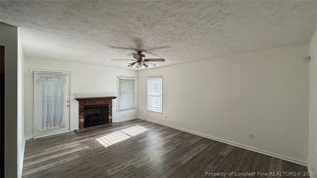 5595 Arapahoe Court, Fayetteville, NC 28304