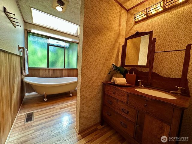 714 SW 296th Street, Federal Way, WA 98023