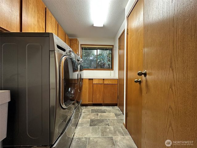 714 SW 296th Street, Federal Way, WA 98023