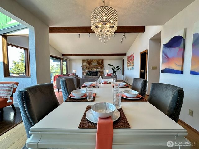 714 SW 296th Street, Federal Way, WA 98023
