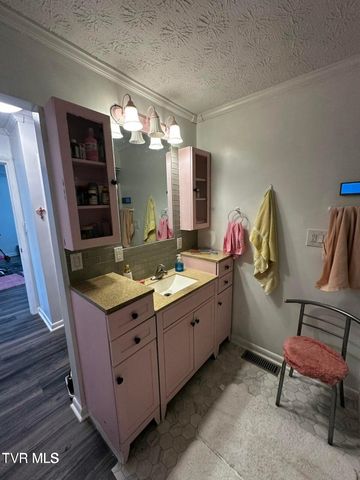 574 Bailey Street, Greeneville, TN 37745