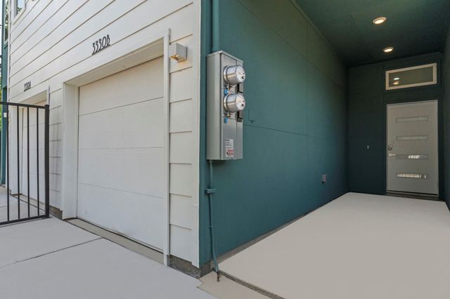 3330 Francis Street, Houston, TX 77004