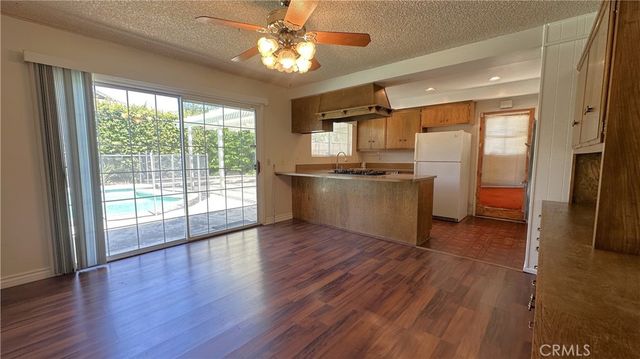 10840 Sylvia Avenue, Porter Ranch, CA 91326