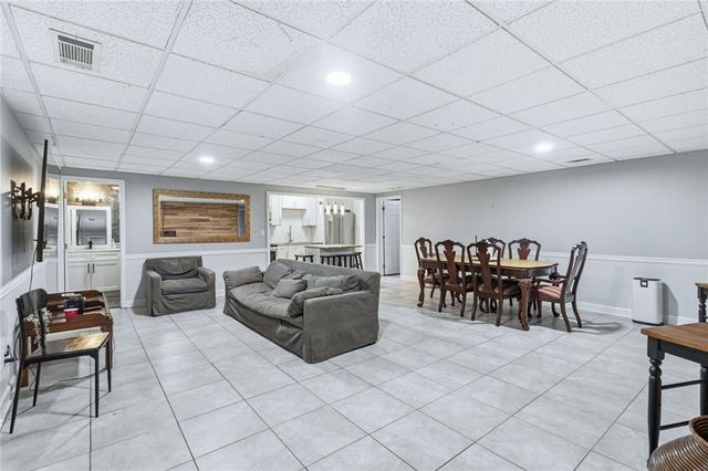 600 Springlake Road, Lawrenceville, GA 30045