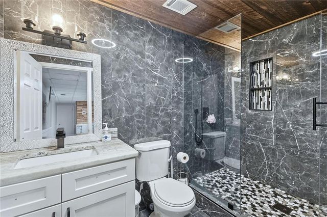 600 Springlake Road, Lawrenceville, GA 30045