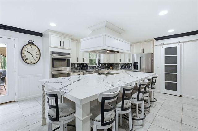 600 Springlake Road, Lawrenceville, GA 30045