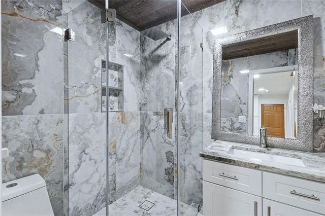 600 Springlake Road, Lawrenceville, GA 30045