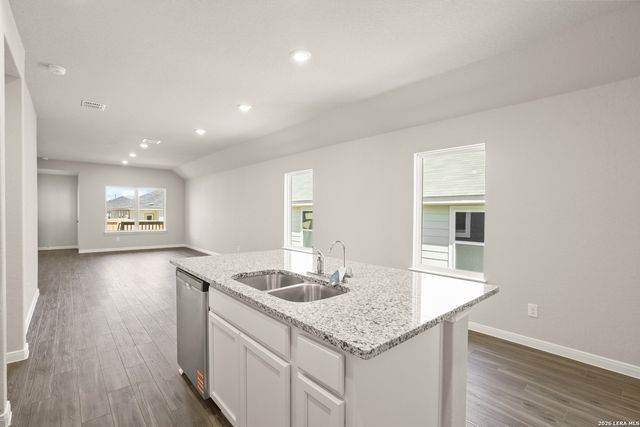 8535 Catnip Pass, Elmendorf, TX 78112