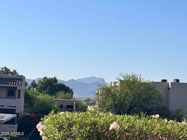 16615 E GUNSIGHT Drive 108, Fountain Hills, AZ 85268