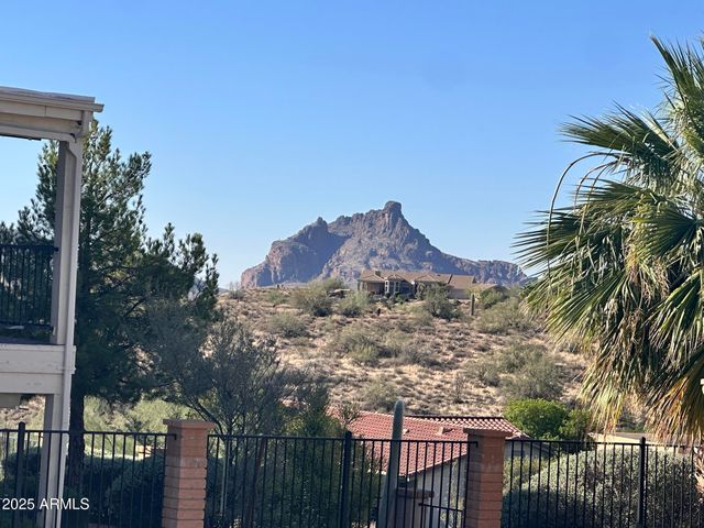 16615 E GUNSIGHT Drive 108, Fountain Hills, AZ 85268