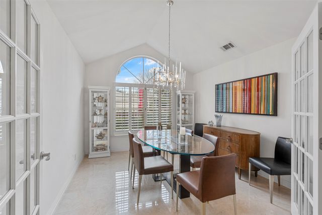 3100 Camellia Rose Drive 110, Fort Worth, TX 76116