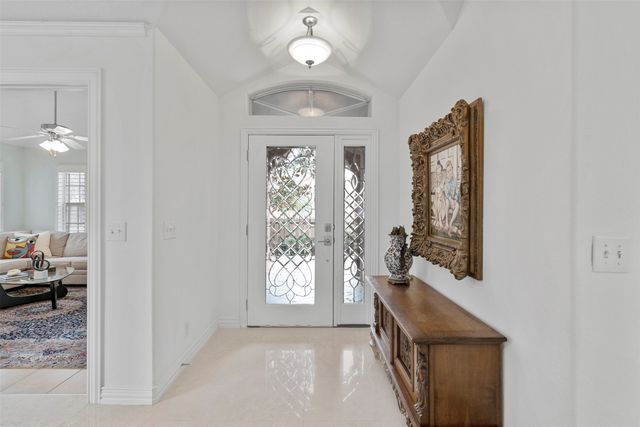 3100 Camellia Rose Drive 110, Fort Worth, TX 76116