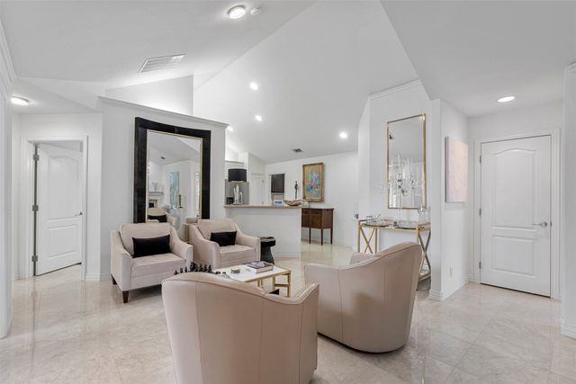 3100 Camellia Rose Drive 110, Fort Worth, TX 76116